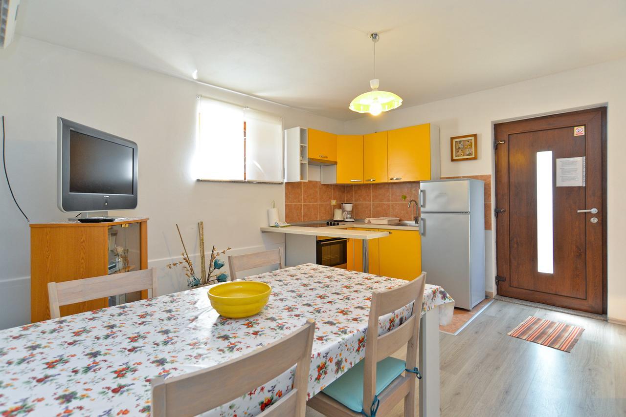 Apartments Chiara 877 Pula Extérieur photo