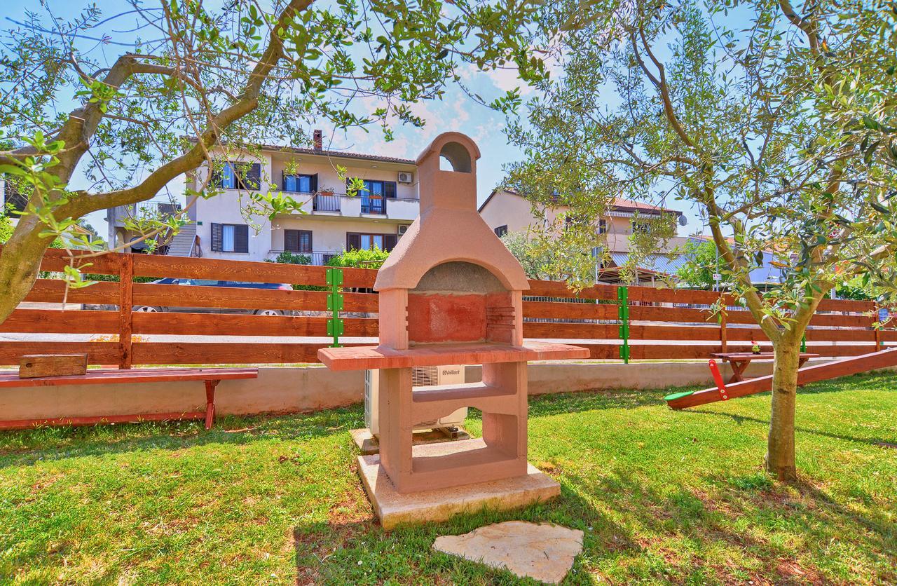Apartments Chiara 877 Pula Extérieur photo
